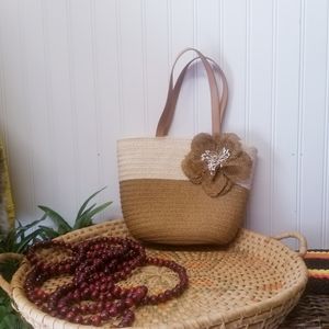 Vintage Flowered Straw Purse